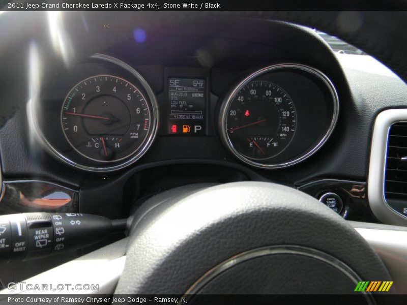 Stone White / Black 2011 Jeep Grand Cherokee Laredo X Package 4x4