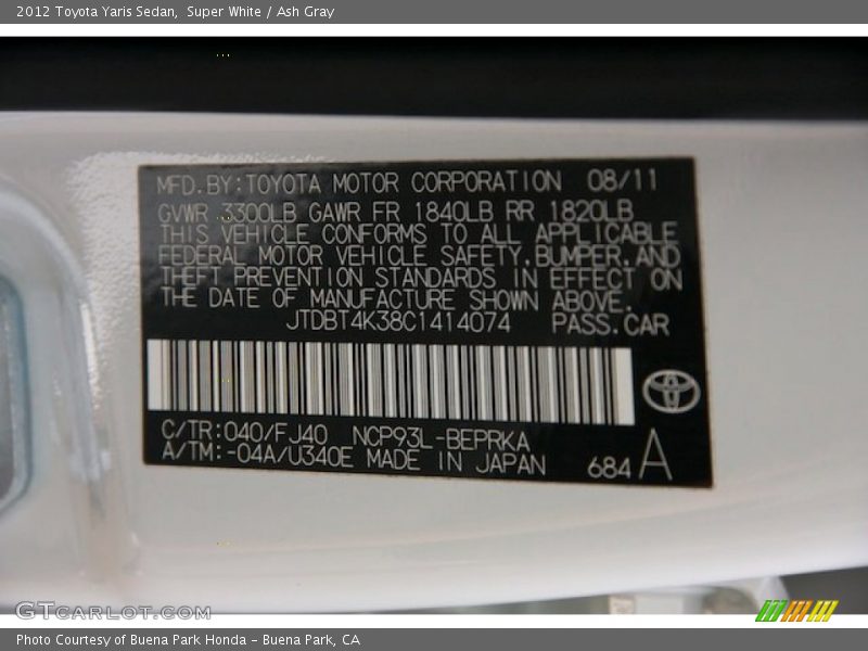 Super White / Ash Gray 2012 Toyota Yaris Sedan