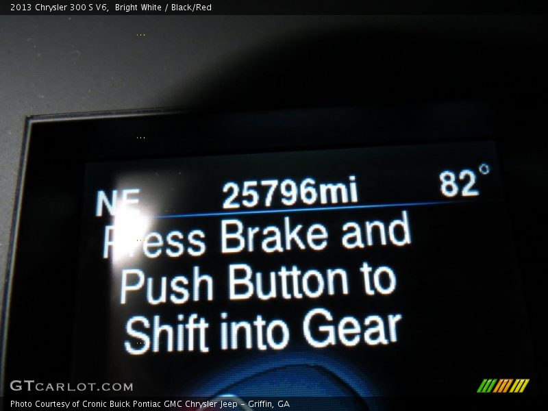Bright White / Black/Red 2013 Chrysler 300 S V6