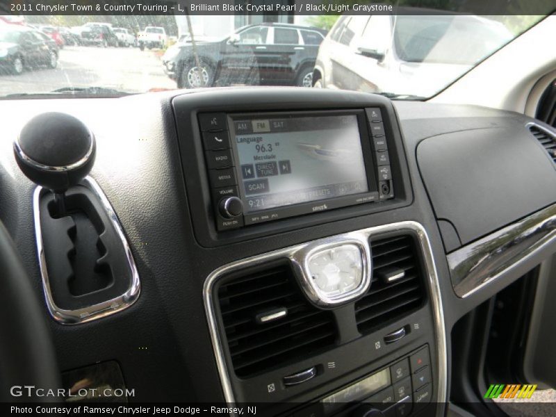 Brilliant Black Crystal Pearl / Black/Light Graystone 2011 Chrysler Town & Country Touring - L