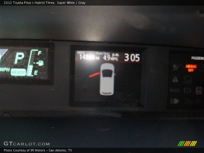 Super White / Gray 2012 Toyota Prius c Hybrid Three