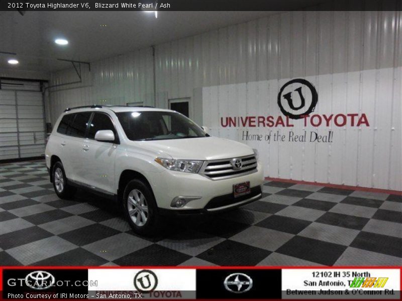 Blizzard White Pearl / Ash 2012 Toyota Highlander V6