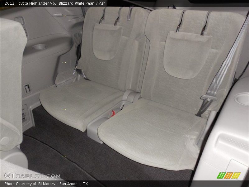 Blizzard White Pearl / Ash 2012 Toyota Highlander V6
