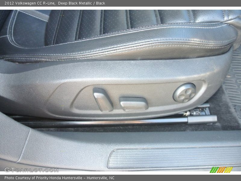 Deep Black Metallic / Black 2012 Volkswagen CC R-Line