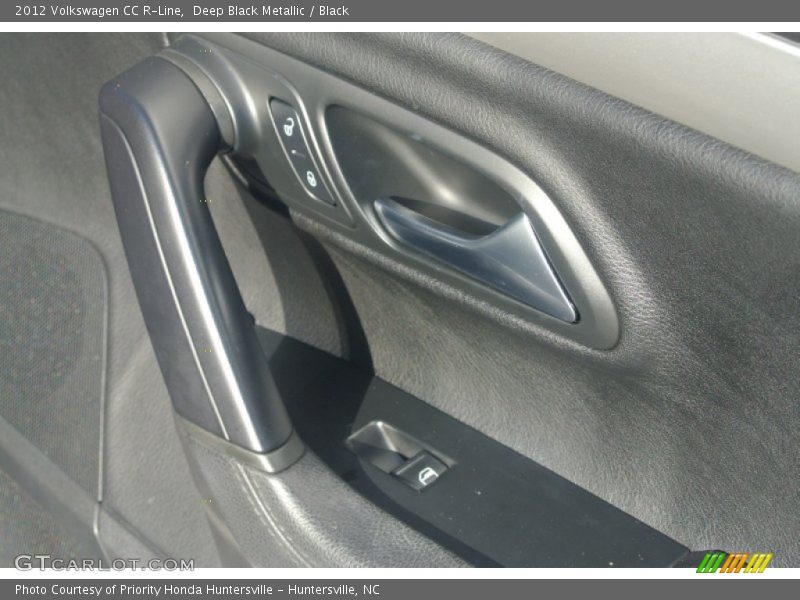 Deep Black Metallic / Black 2012 Volkswagen CC R-Line