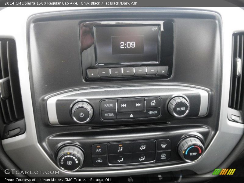 Controls of 2014 Sierra 1500 Regular Cab 4x4