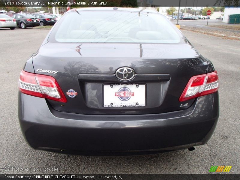 Magnetic Gray Metallic / Ash Gray 2010 Toyota Camry LE