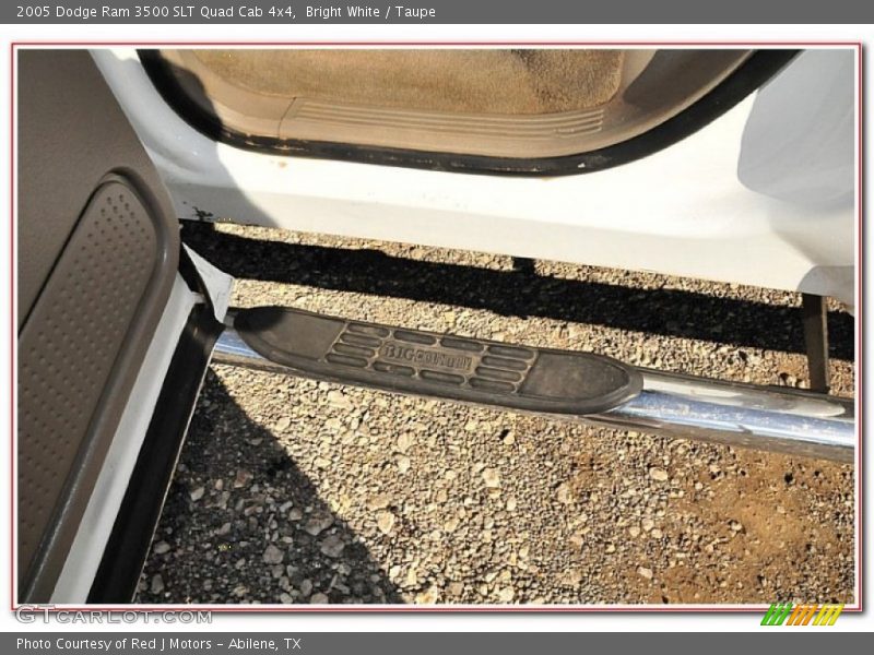 Bright White / Taupe 2005 Dodge Ram 3500 SLT Quad Cab 4x4