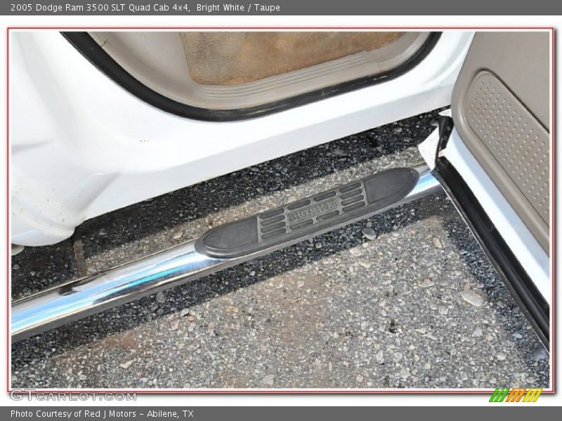 Bright White / Taupe 2005 Dodge Ram 3500 SLT Quad Cab 4x4