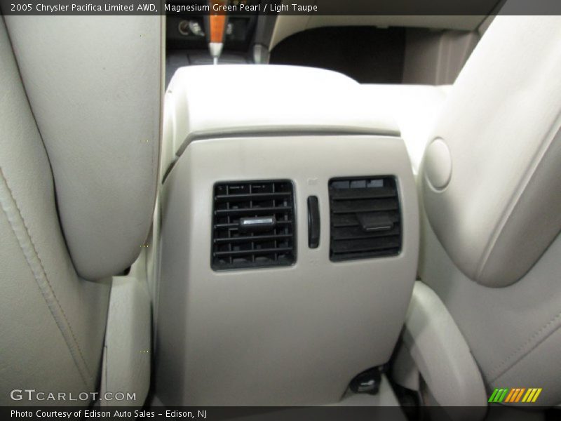 Magnesium Green Pearl / Light Taupe 2005 Chrysler Pacifica Limited AWD