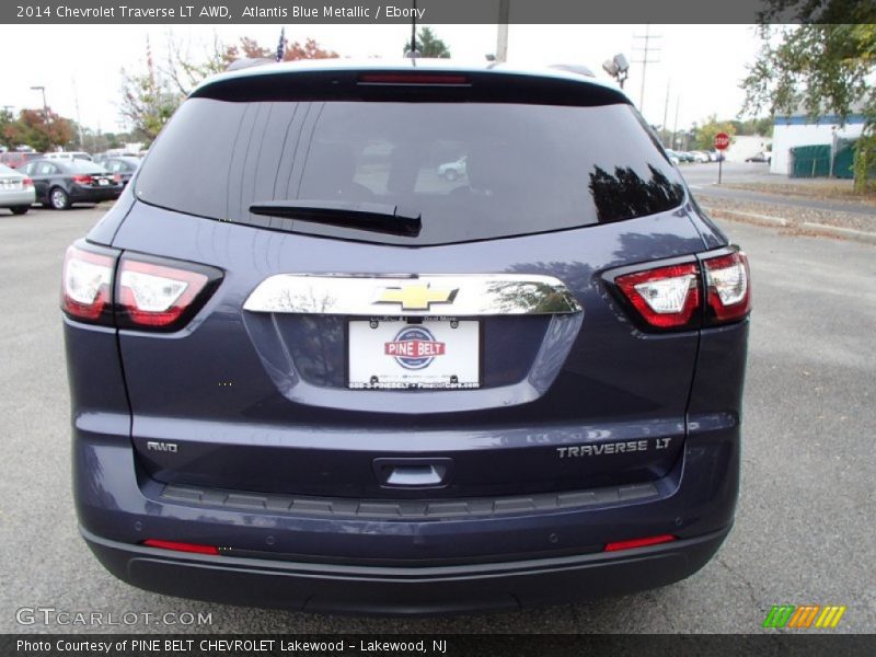 Atlantis Blue Metallic / Ebony 2014 Chevrolet Traverse LT AWD
