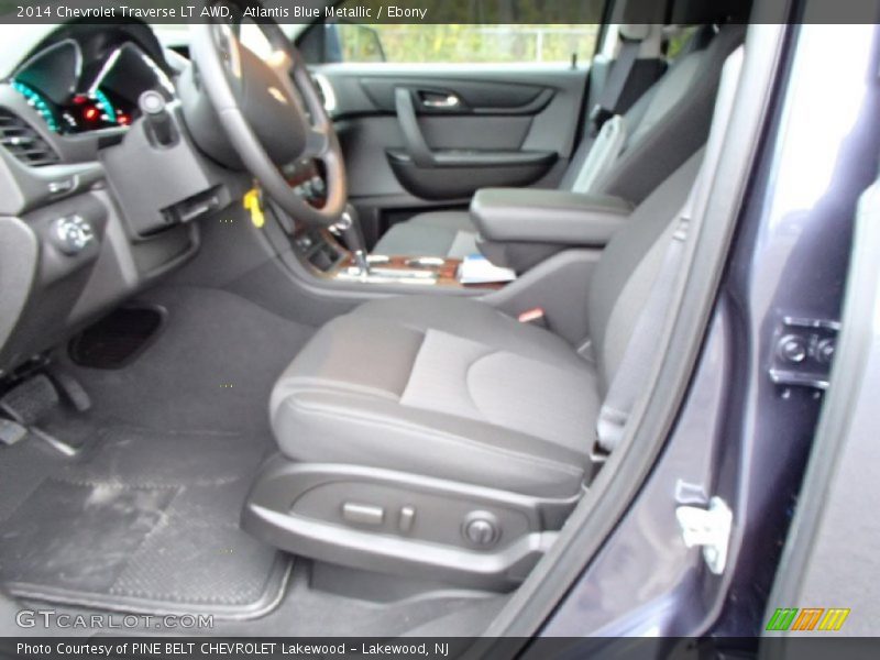 Atlantis Blue Metallic / Ebony 2014 Chevrolet Traverse LT AWD