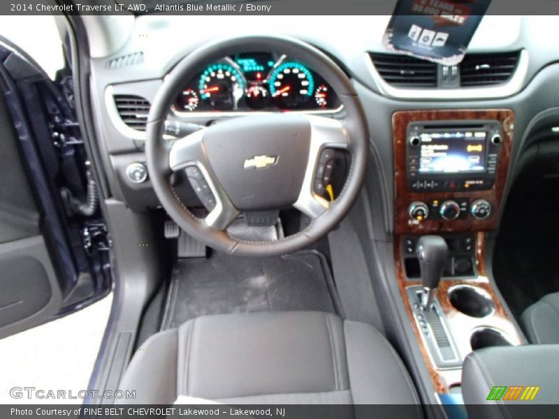 Atlantis Blue Metallic / Ebony 2014 Chevrolet Traverse LT AWD