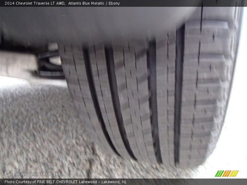 Atlantis Blue Metallic / Ebony 2014 Chevrolet Traverse LT AWD