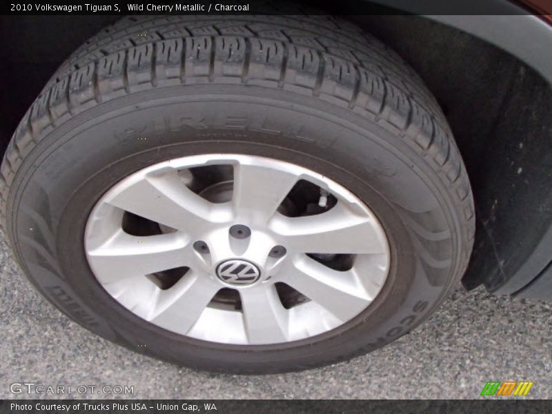 Wild Cherry Metallic / Charcoal 2010 Volkswagen Tiguan S