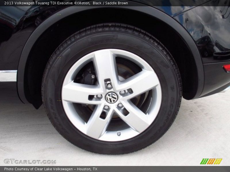 Black / Saddle Brown 2013 Volkswagen Touareg TDI Executive 4XMotion