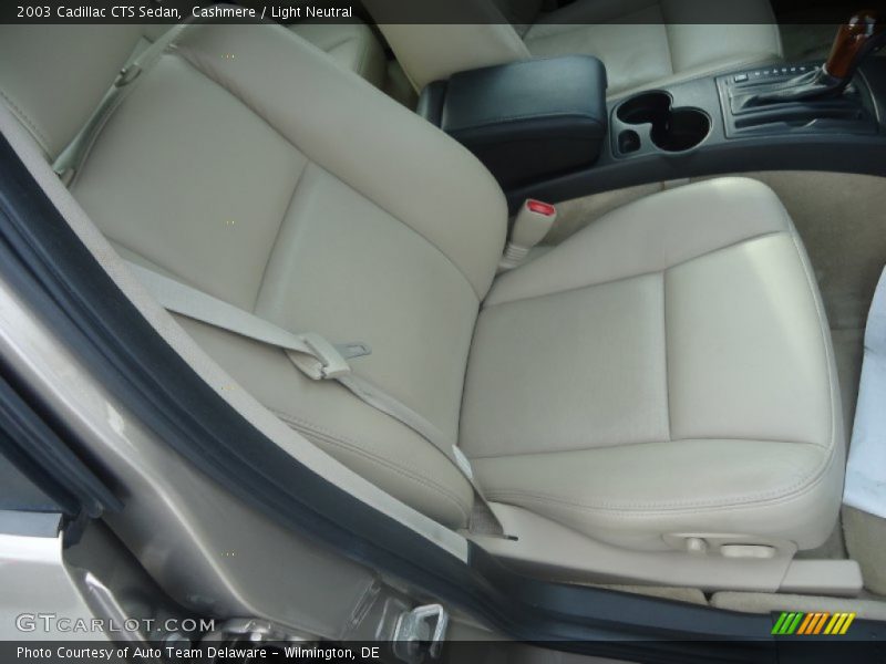 Cashmere / Light Neutral 2003 Cadillac CTS Sedan