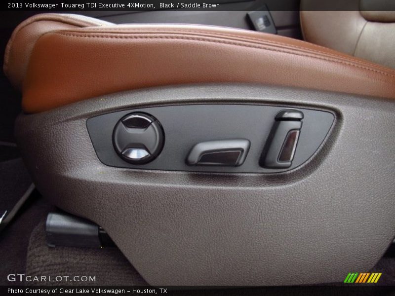 Black / Saddle Brown 2013 Volkswagen Touareg TDI Executive 4XMotion