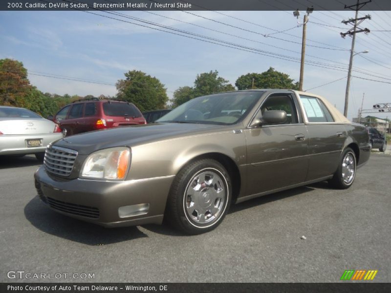 Bronzemist Metallic / Neutral Shale 2002 Cadillac DeVille Sedan