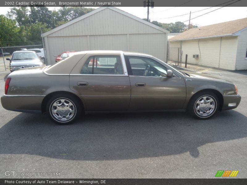 Bronzemist Metallic / Neutral Shale 2002 Cadillac DeVille Sedan