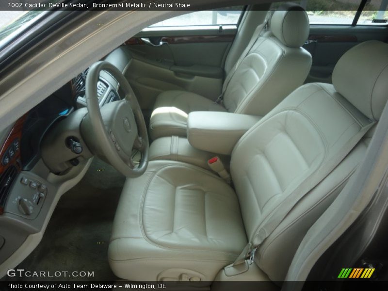 Bronzemist Metallic / Neutral Shale 2002 Cadillac DeVille Sedan