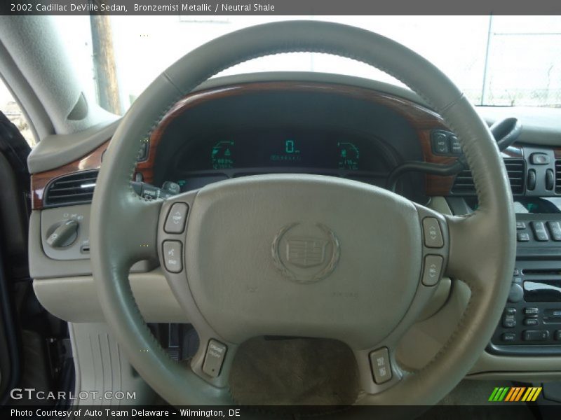 Bronzemist Metallic / Neutral Shale 2002 Cadillac DeVille Sedan
