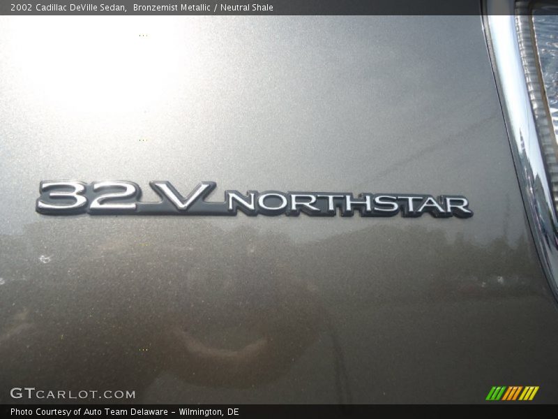 Bronzemist Metallic / Neutral Shale 2002 Cadillac DeVille Sedan