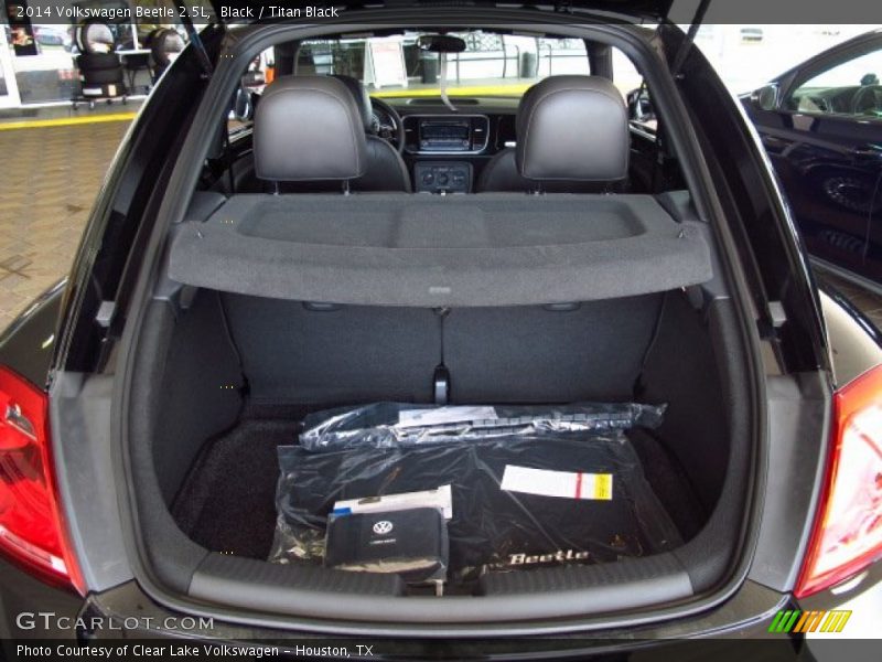 Black / Titan Black 2014 Volkswagen Beetle 2.5L