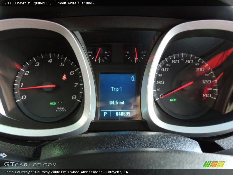 Summit White / Jet Black 2010 Chevrolet Equinox LT
