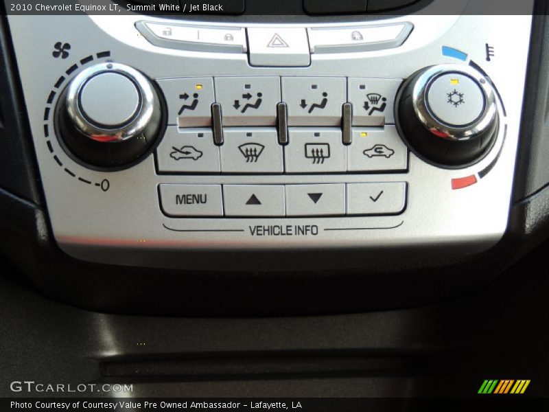 Summit White / Jet Black 2010 Chevrolet Equinox LT
