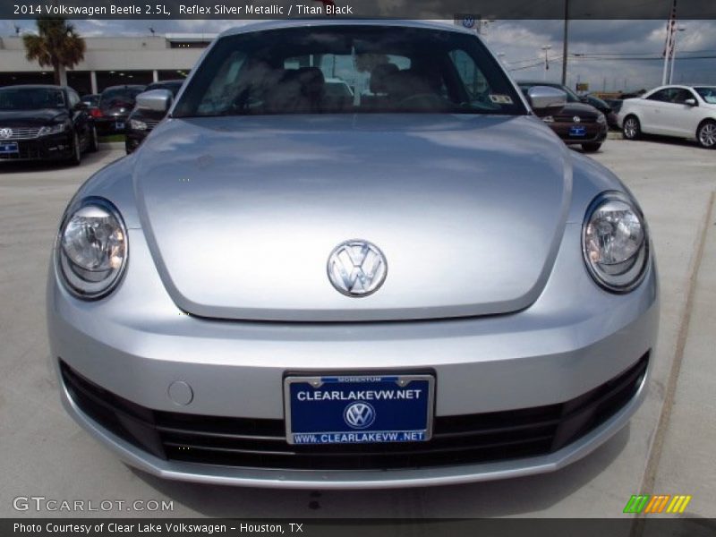 Reflex Silver Metallic / Titan Black 2014 Volkswagen Beetle 2.5L