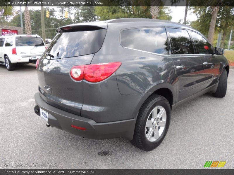 Cyber Gray Metallic / Ebony 2009 Chevrolet Traverse LT