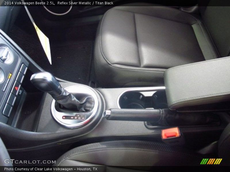 Reflex Silver Metallic / Titan Black 2014 Volkswagen Beetle 2.5L