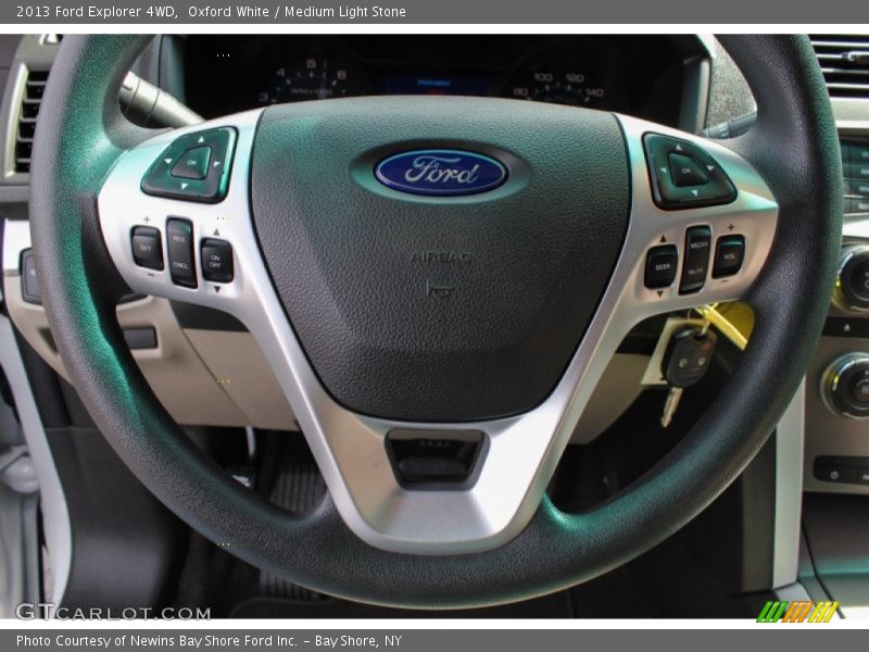 Oxford White / Medium Light Stone 2013 Ford Explorer 4WD