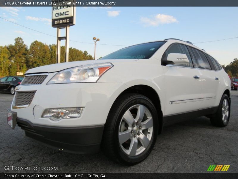 Summit White / Cashmere/Ebony 2009 Chevrolet Traverse LTZ