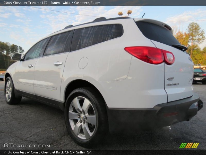 Summit White / Cashmere/Ebony 2009 Chevrolet Traverse LTZ