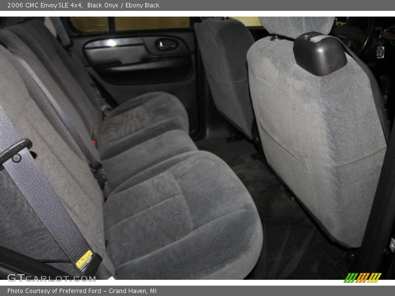 Black Onyx / Ebony Black 2006 GMC Envoy SLE 4x4