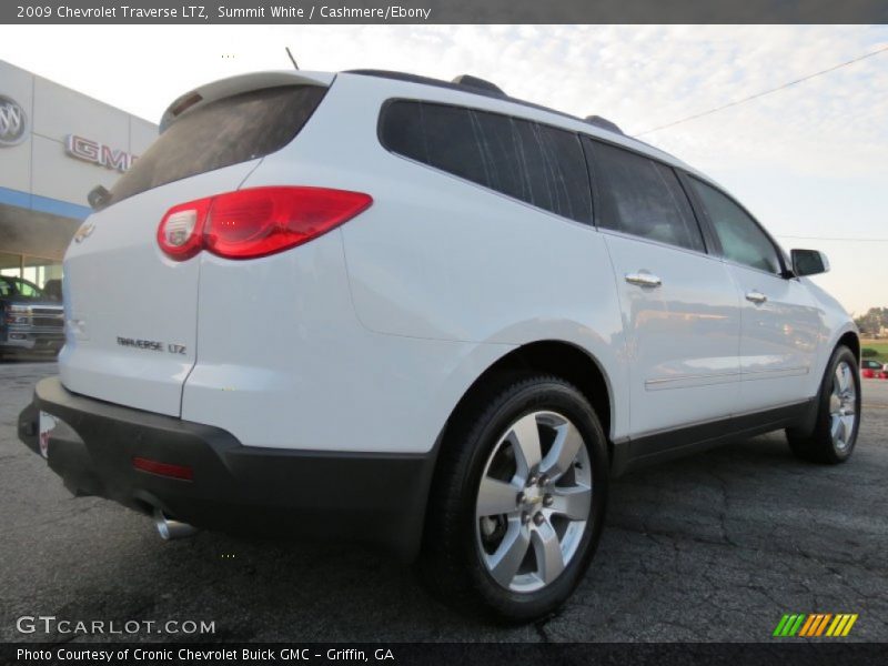 Summit White / Cashmere/Ebony 2009 Chevrolet Traverse LTZ