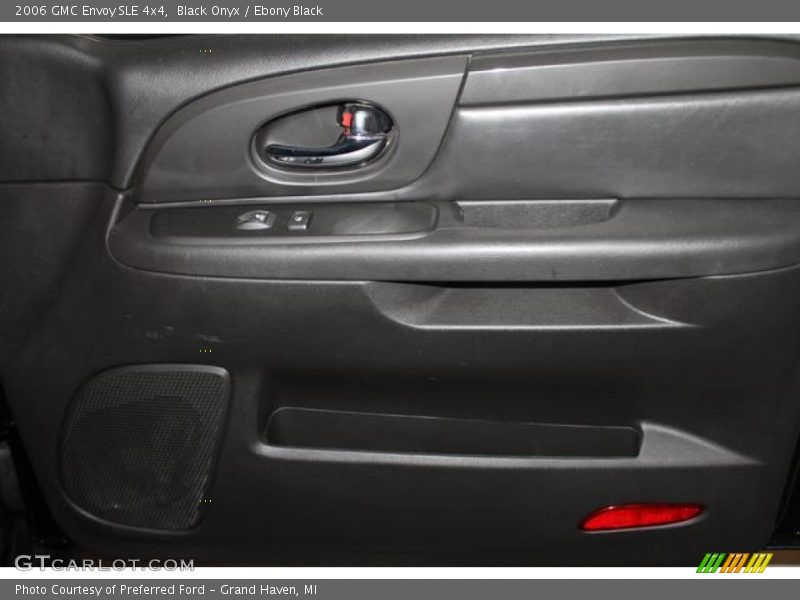 Black Onyx / Ebony Black 2006 GMC Envoy SLE 4x4