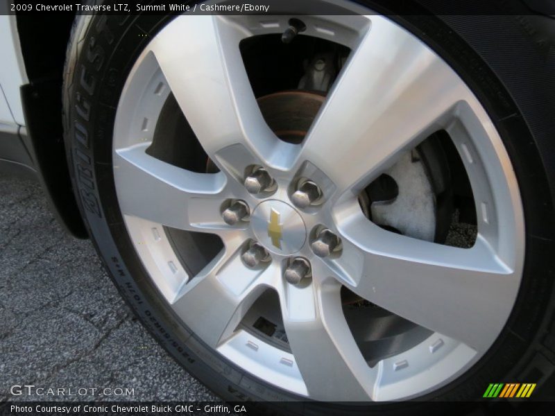 Summit White / Cashmere/Ebony 2009 Chevrolet Traverse LTZ