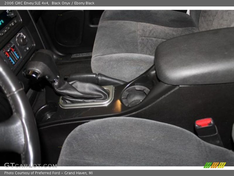 Black Onyx / Ebony Black 2006 GMC Envoy SLE 4x4