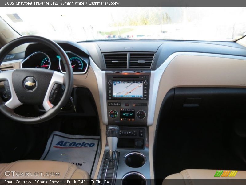 Summit White / Cashmere/Ebony 2009 Chevrolet Traverse LTZ