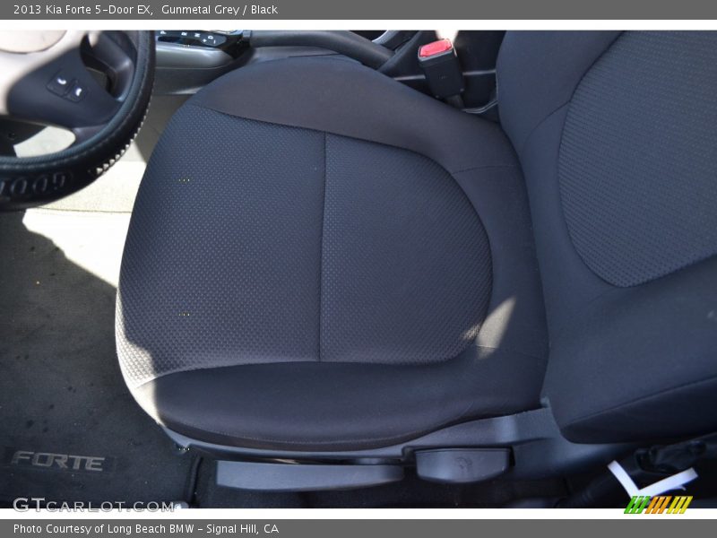 Gunmetal Grey / Black 2013 Kia Forte 5-Door EX