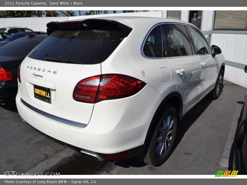 Sand White / Black 2011 Porsche Cayenne