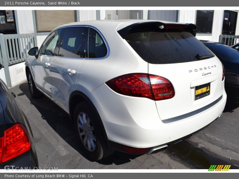 Sand White / Black 2011 Porsche Cayenne