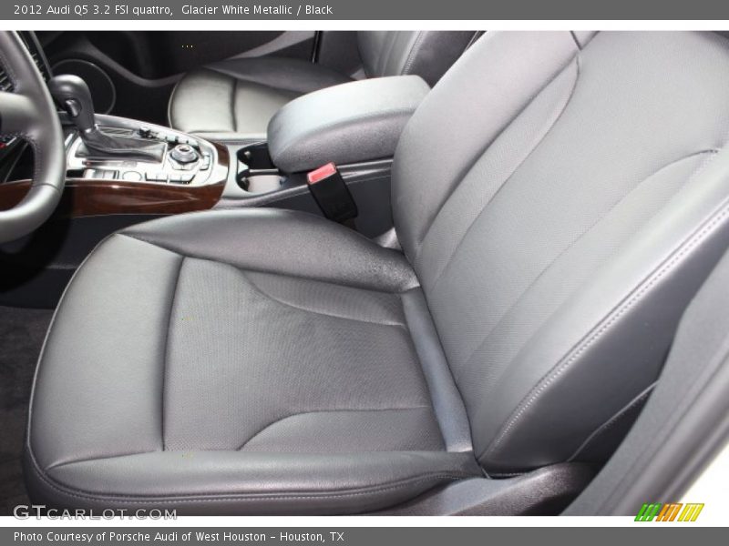 Glacier White Metallic / Black 2012 Audi Q5 3.2 FSI quattro