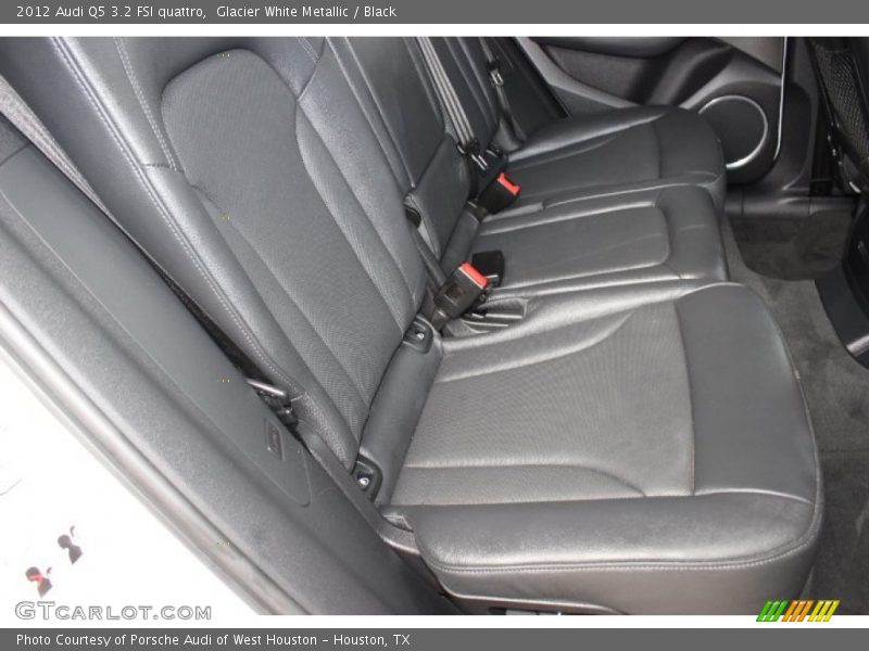 Glacier White Metallic / Black 2012 Audi Q5 3.2 FSI quattro
