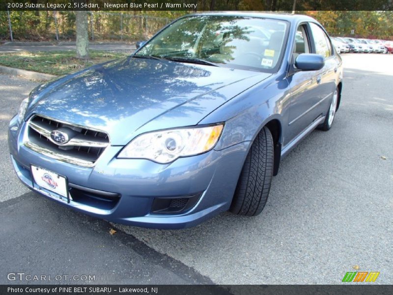 Newport Blue Pearl / Warm Ivory 2009 Subaru Legacy 2.5i Sedan