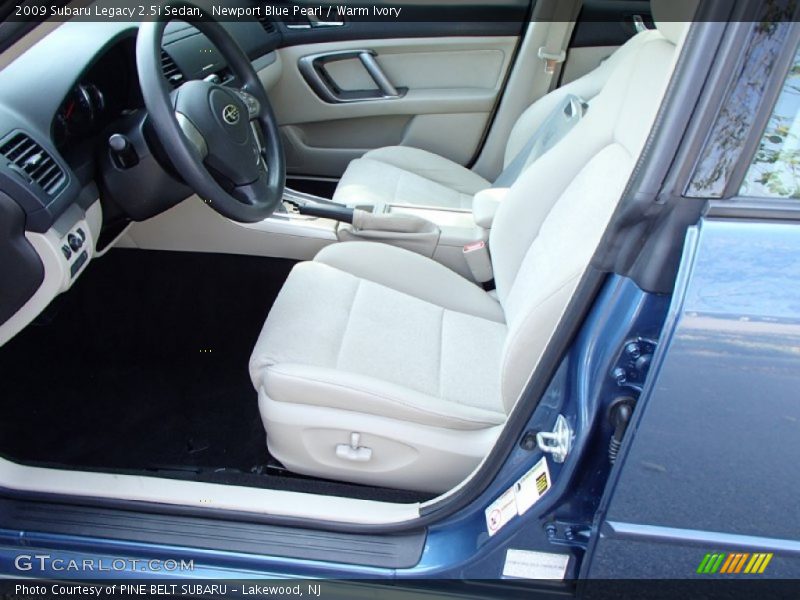 Newport Blue Pearl / Warm Ivory 2009 Subaru Legacy 2.5i Sedan