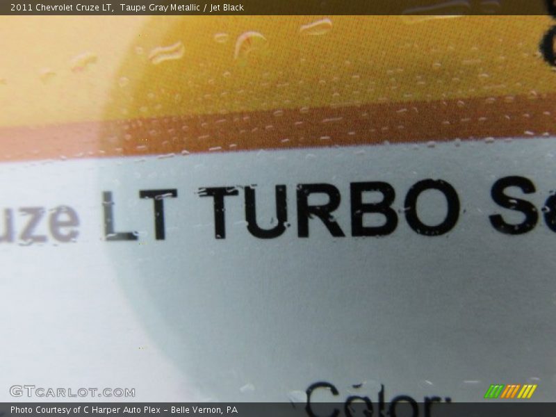 Taupe Gray Metallic / Jet Black 2011 Chevrolet Cruze LT